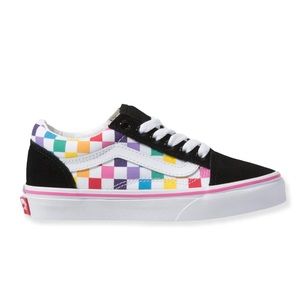 Vans Kid’s Rainbow Checkerboard Old Skool Low Top Lace Up Sneakers Size 12